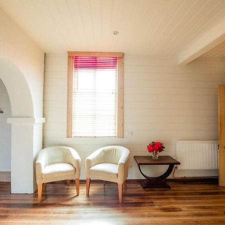 Abbey On Main - Unique Heritage Listed Property Overlooking The Huon River Franklin Extérieur photo